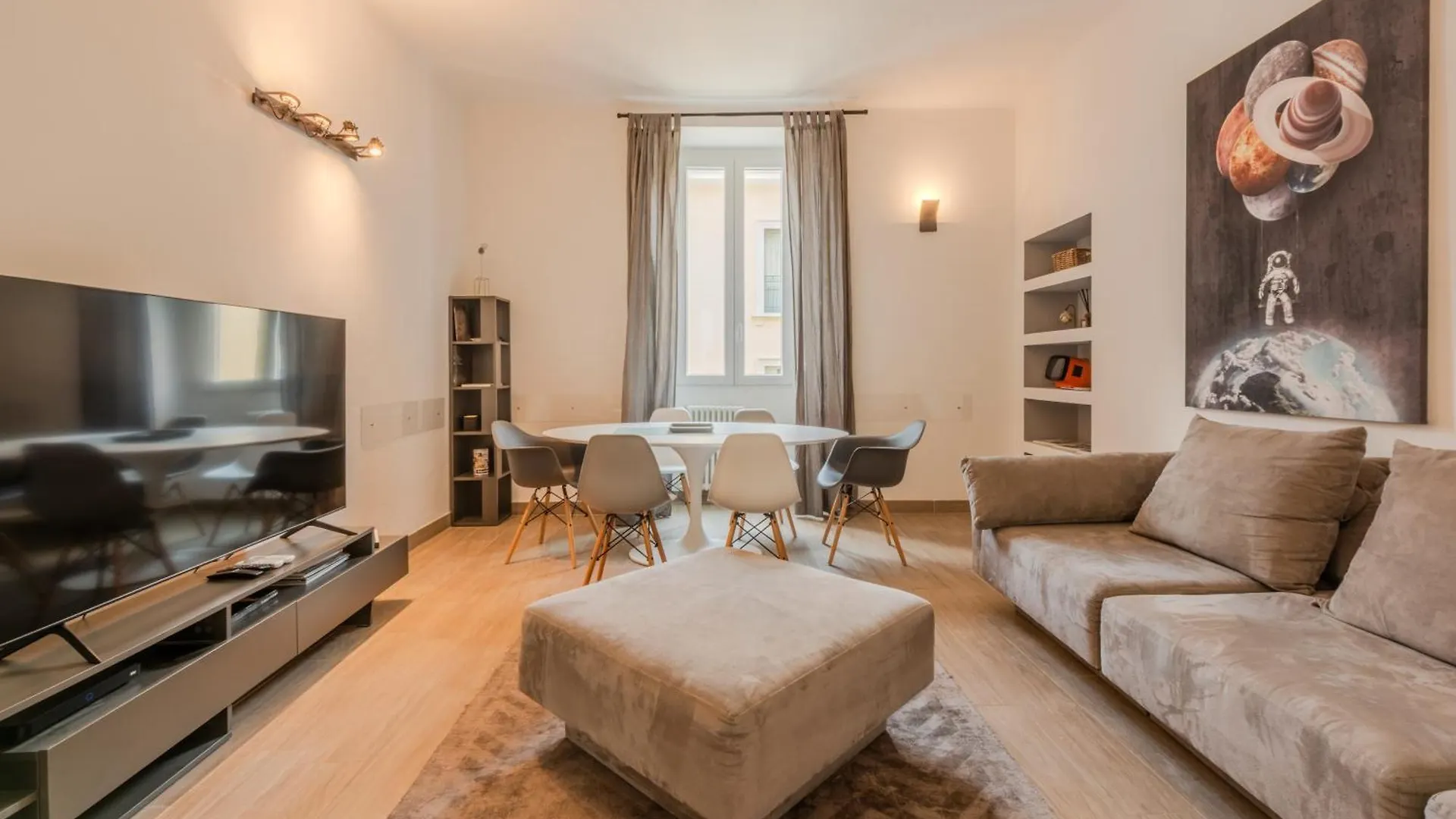 Moscova Elegant Apartment Милан