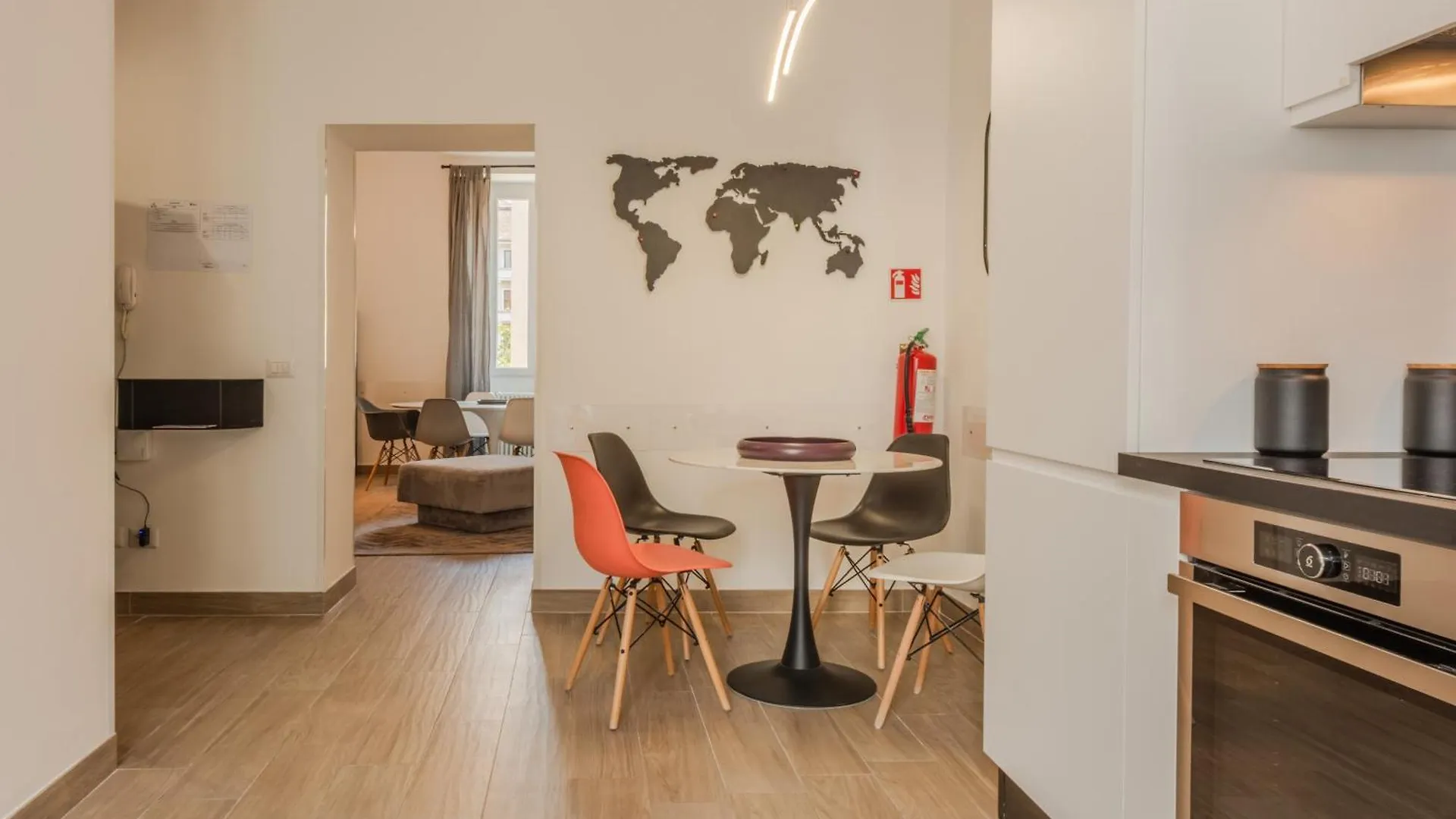 Moscova Elegant Apartment Милан